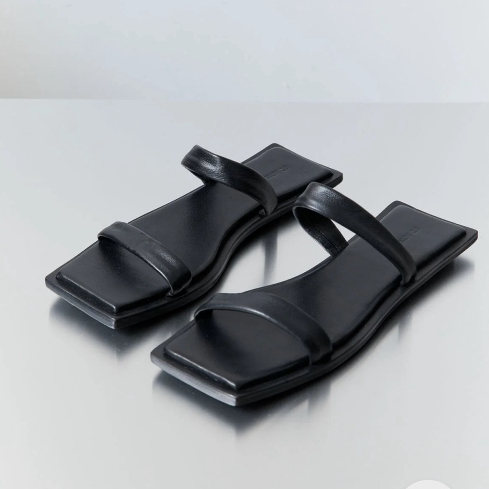 St. Agni Sandals (size 37)